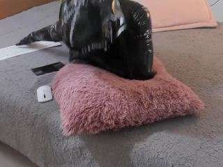  alice-rush chat room