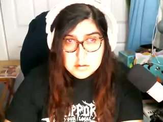 nylonqueerqueen