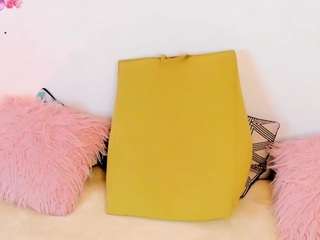 carlawet18 webcam model