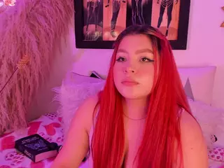 carlawet18's Live Sex Cam Show