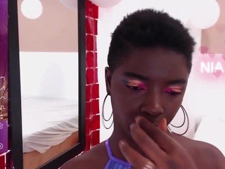 nia-grace