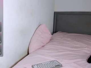 Live Sex Chat with SweeetMay (@snow-doll)