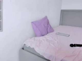 snow-doll Live Webcam on CamSoda