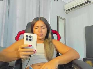 alejandrasaenz2 Sex Cam Show