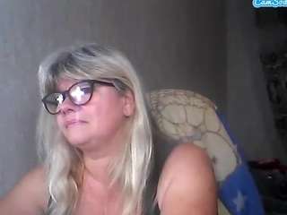 dianacrystal Live Webcam on CamSoda