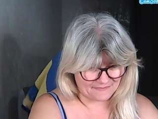 dianacrystal Live Webcam on CamSoda