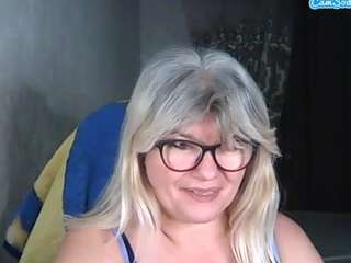 dianacrystal webcam model