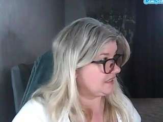 dianacrystal live cam profile