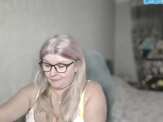 DianaCrystal live cam preview