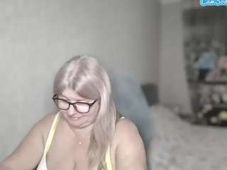 DianaCrystal live cam preview