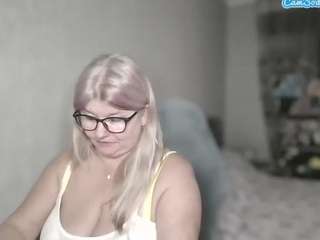 DianaCrystal live cam preview