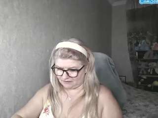 DianaCrystal live cam preview