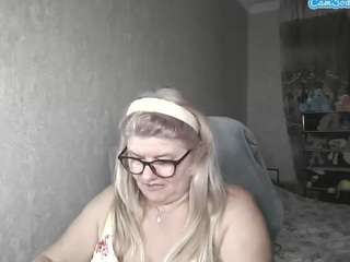 DianaCrystal live cam preview
