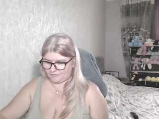 DianaCrystal live cam preview