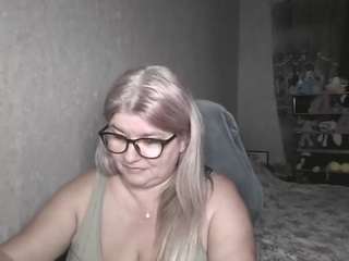 DianaCrystal live cam preview