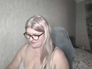 DianaCrystal live cam preview