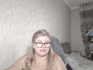 DianaCrystal live cam preview