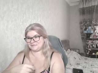 DianaCrystal live cam preview