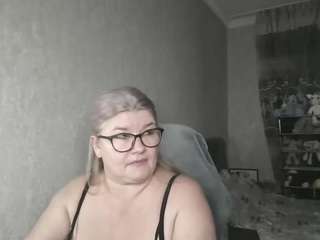 dianacrystal's live room