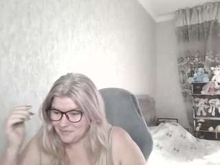 DianaCrystal live cam preview