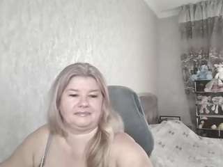 DianaCrystal live cam preview