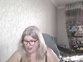 DianaCrystal live cam preview
