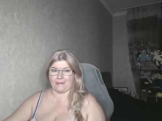 DianaCrystal live cam preview