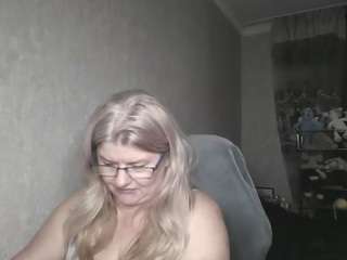 DianaCrystal live cam preview