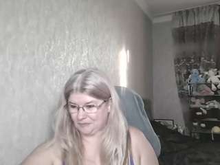 DianaCrystal live cam preview