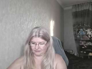 DianaCrystal live cam preview