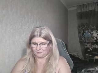 DianaCrystal live cam preview