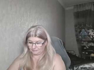 DianaCrystal live cam preview
