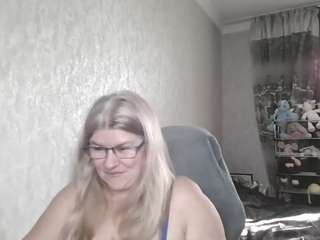 DianaCrystal live cam preview