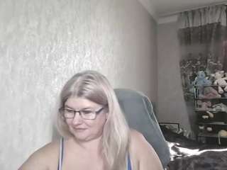 DianaCrystal live cam preview