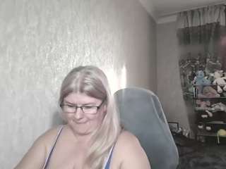 DianaCrystal live cam preview