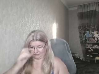 DianaCrystal live cam preview