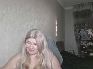 DianaCrystal live cam preview