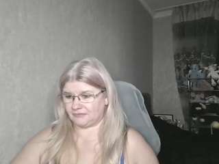 DianaCrystal live cam preview