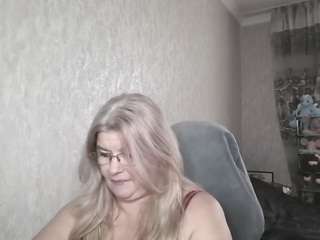 DianaCrystal live cam preview
