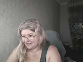 DianaCrystal live cam preview