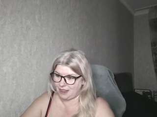 DianaCrystal live cam preview
