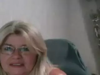 DianaCrystal's Live Sex Cam Show
