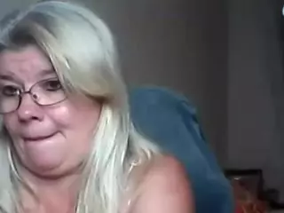 DianaCrystal's Live Sex Cam Show