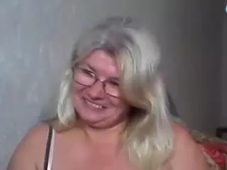 DianaCrystal's Live Sex Cam Show