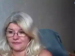 DianaCrystal's Live Sex Cam Show