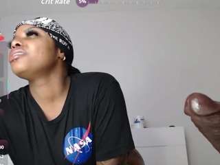 queenxbarbie webcam