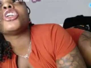 queenxbarbie Live Webcam on CamSoda