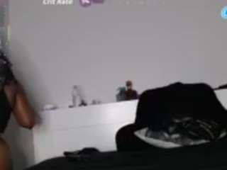 Live webcam model queenxbarbie on Soda Cams