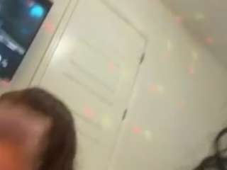 flamelove from CamSoda is Freechat