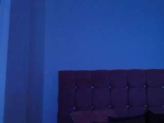 kerly-mature's CamSoda show and profile